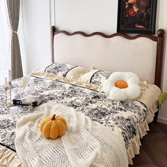 Luxury Brown Walnut Bedside Cupboard - Elegant Nightstand Storage Solution yw-206