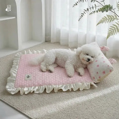 BreezeCalm™ Pet Cooling Mat – 3D Soothing Bean Mesh with Bunny-Ear Pillow for Dogs & Cats