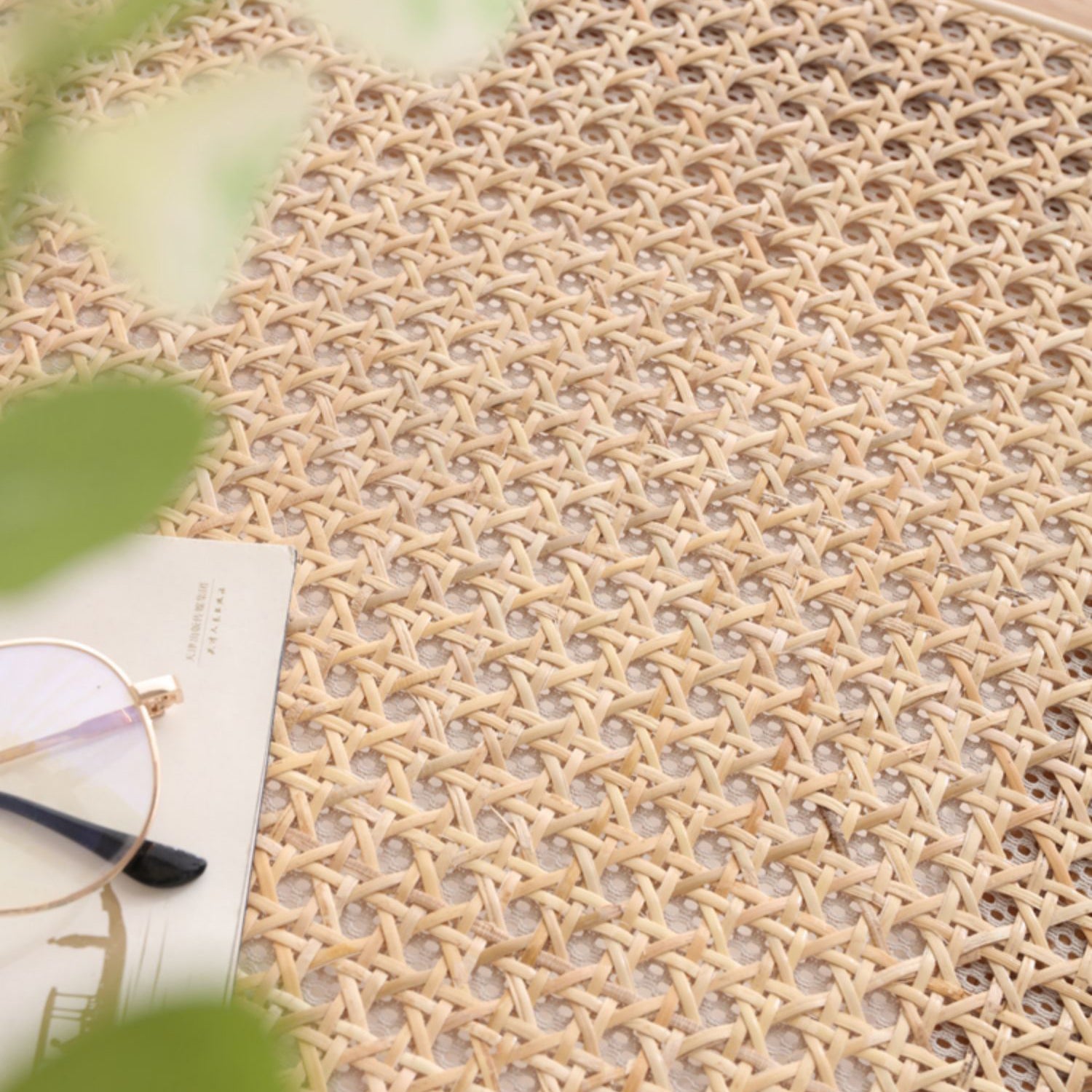 Elegant Natural Ash Wood Chair with Stylish Rattan Detailing fcf-1476