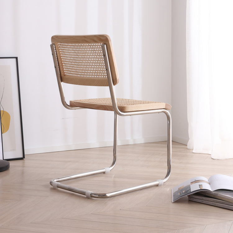 Elegant Natural Wood and Rattan Chair - Perfect Blend of Style & Comfort fcf-1477