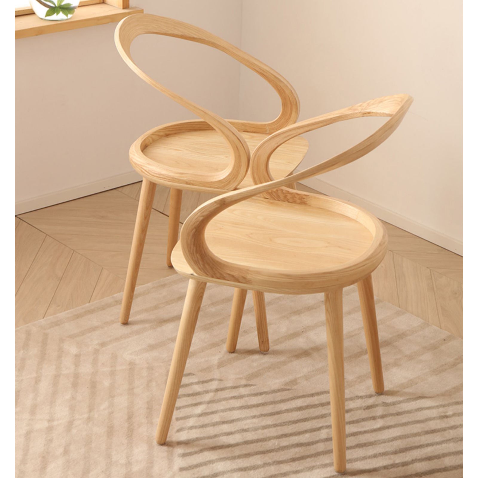 Elegant Natural Wood Chair in Classic Brown and Black Ash Finish fcf-1486