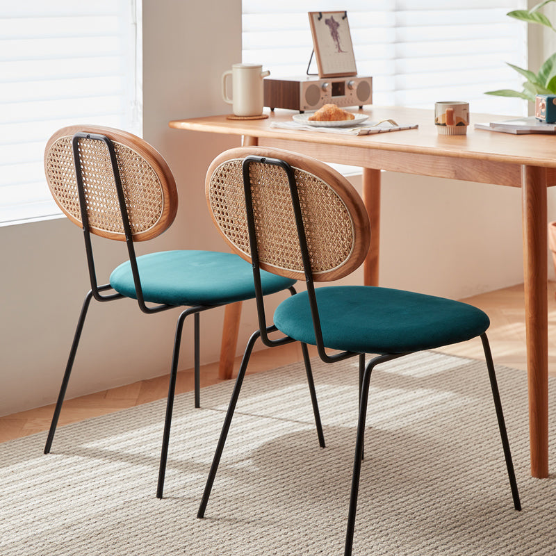 Luxurious Blue Velvet Rattan Chair with Cherry Wood Frame fcp-1285