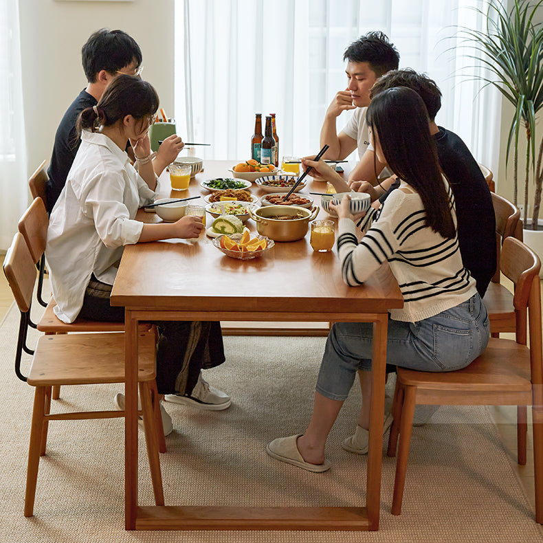 Stunning Natural Cherry Wood Dining Table - Elegant & Durable Furniture Piece fcp-1303