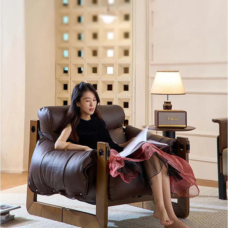 Luxurious Genuine Leather Chair - Stylish Comfort for Modern Living Rooms fme-3130
