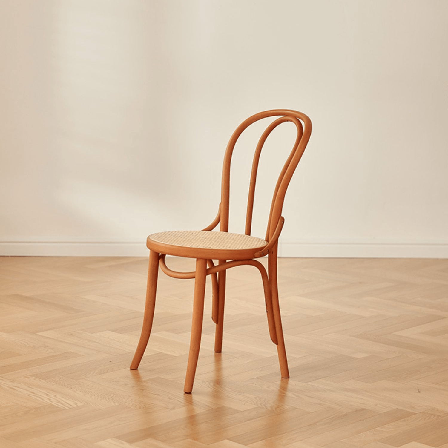 Elegant Natural Red Oak & Cherry Wood Chair - Handcrafted Excellence fyg-658