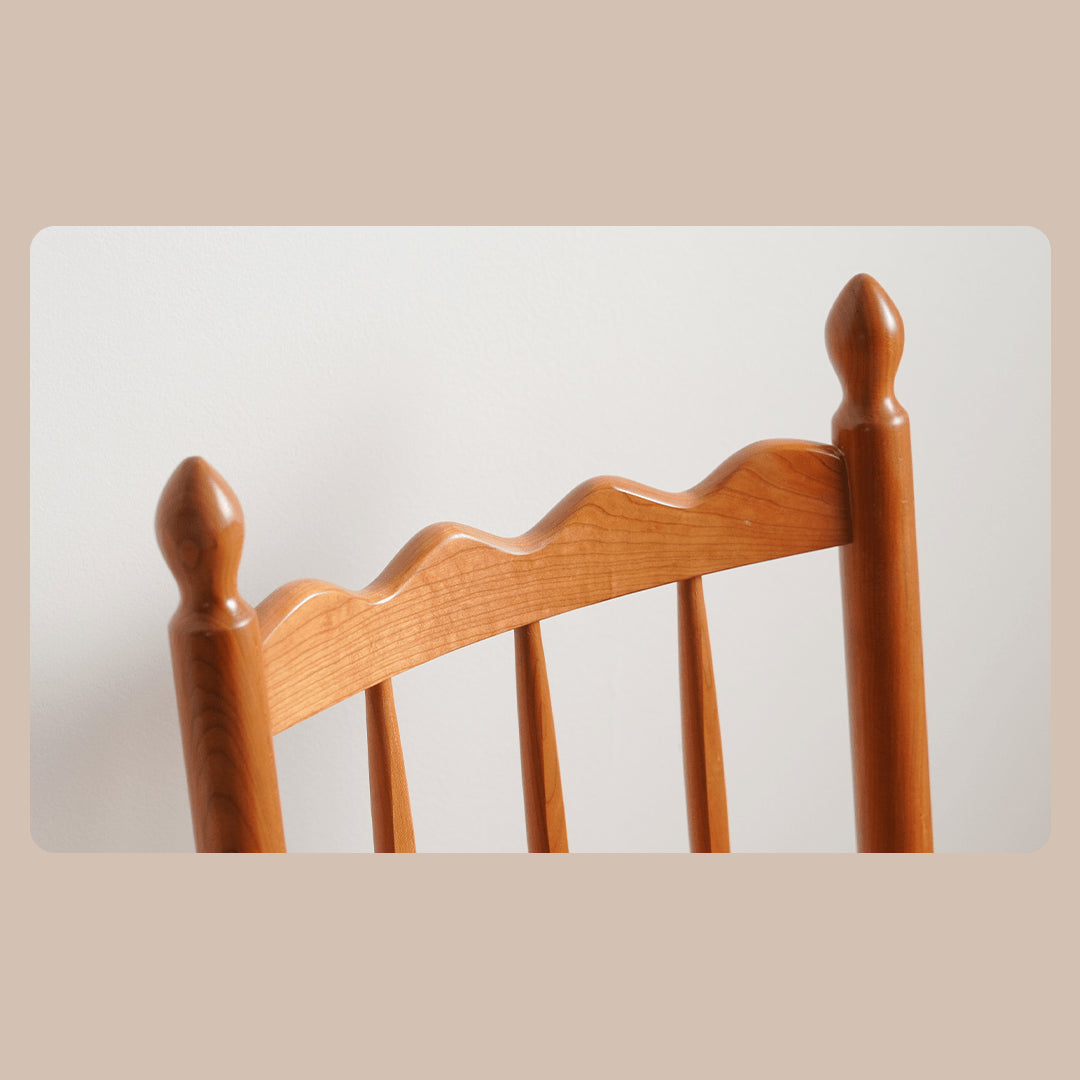 Elegant Natural Wood Chair in Rich Cherry Finish fyx-895