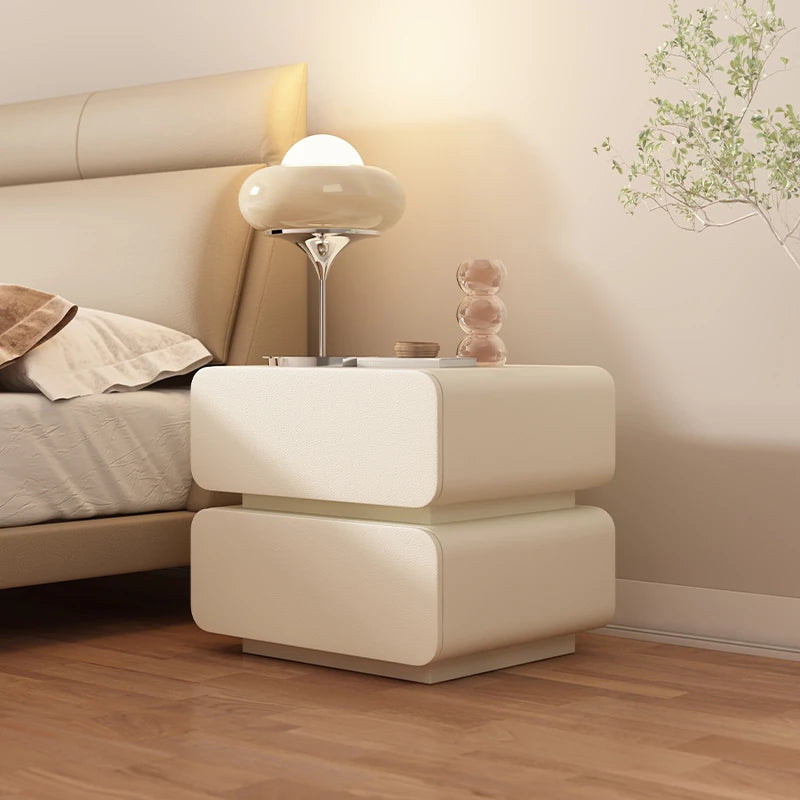 Stylish Faux Leather Nightstand with Modern Design - Perfect for Bedroom Decor and Storage hjd-3143