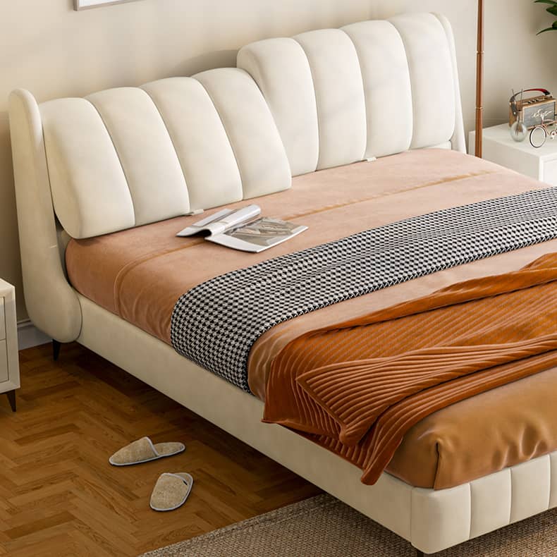 Solid Pine Wood Bed with Beige, Green, Blue, and Yellow Accents for a Stylish Bedroom hmzsh-1270