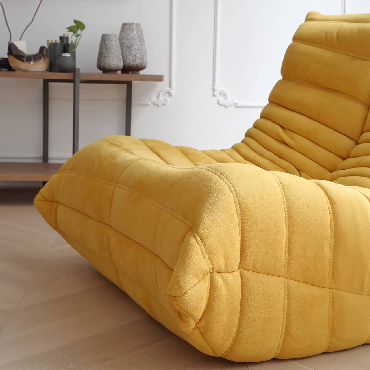 Scratch-Resistant Suede Sofa - Vibrant Orange, White, Pink, and Yellow Options my-345