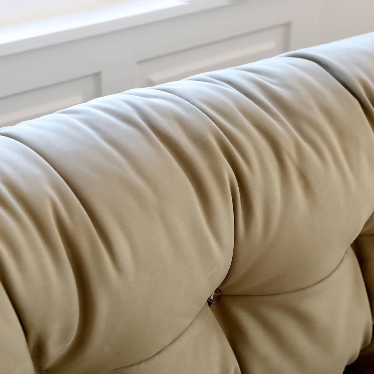 Luxurious Gray Pine Suede Down Bed for Ultimate Comfort my-377