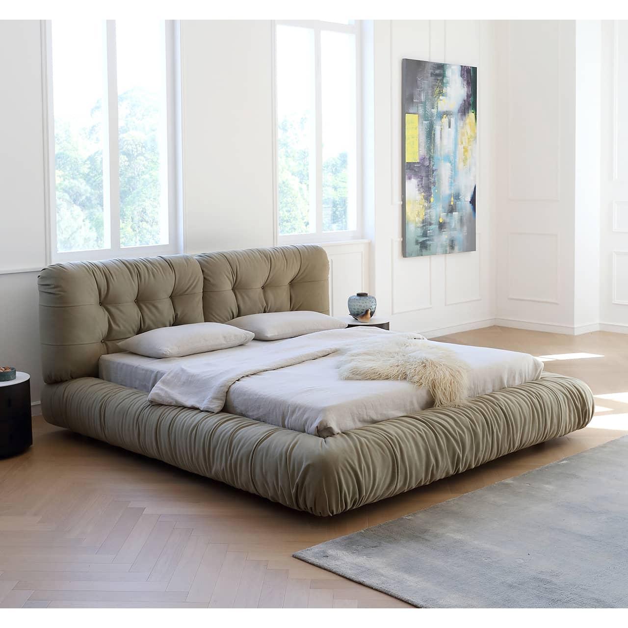 Luxurious Gray Pine Suede Down Bed for Ultimate Comfort my-377