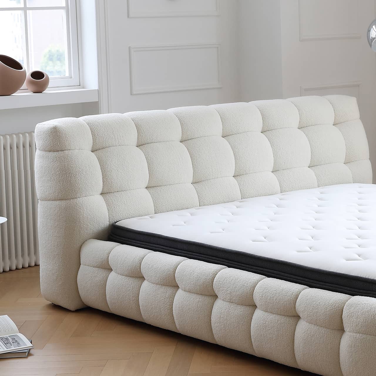 Luxurious White Pine Bed with Faux Lambswool and Silk Floss Comfort my-378
