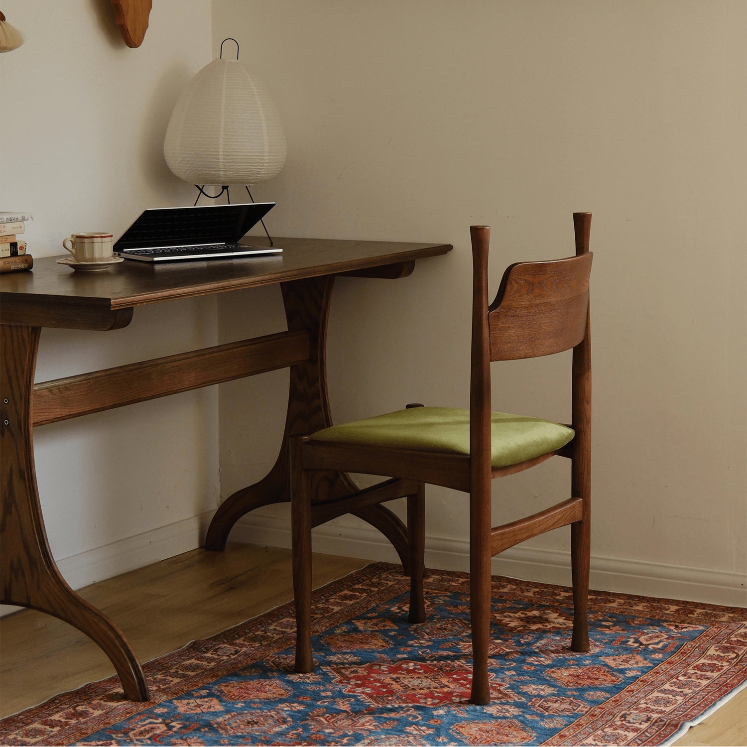 Stylish Ash Wood Chair with Red and Yellow Flannel Upholstery yw-228